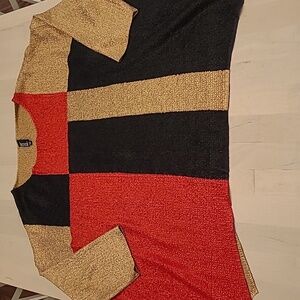 LIKE NEW BEREK Colorblocked Tan/Gold Red and Black Colorblocked Top